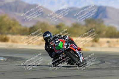 media/Jan-09-2022-SoCal Trackdays (Sun) [[2b1fec8404]]/Turn 14 (10am)/